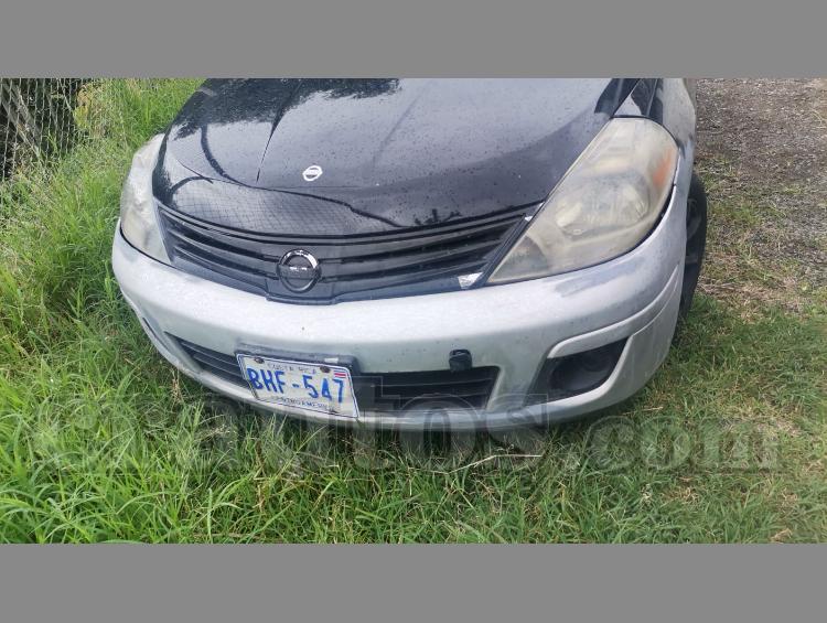 2010 Nissan Versa - foto 5