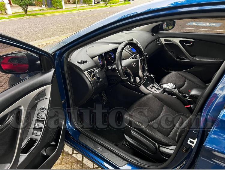 2014 Hyundai Elantra - foto 5