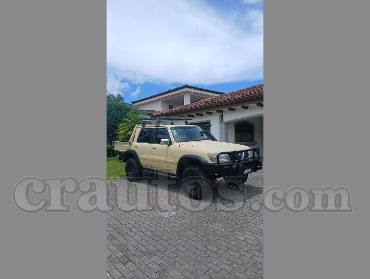 2000 Nissan Patrol - foto 3