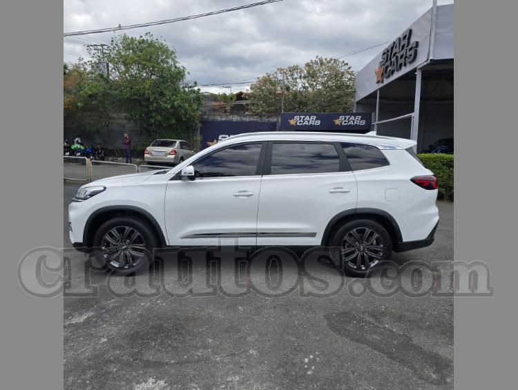 2022 Chery Tiggo 8 - foto 3