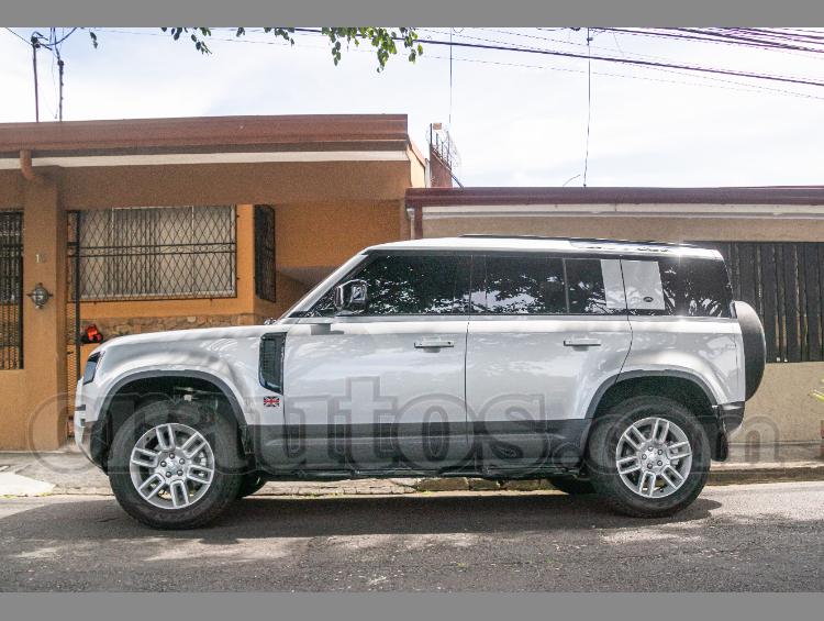 2023 Land Rover Defender - foto 2