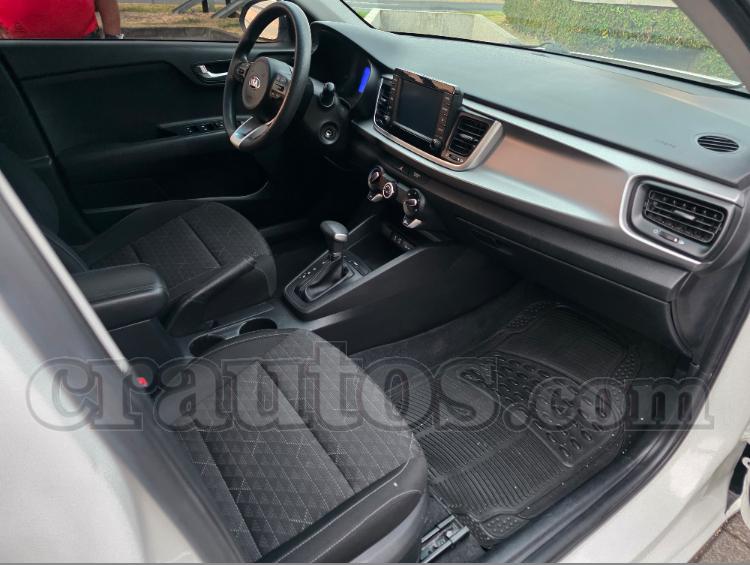 2020 Kia Rio - foto 4