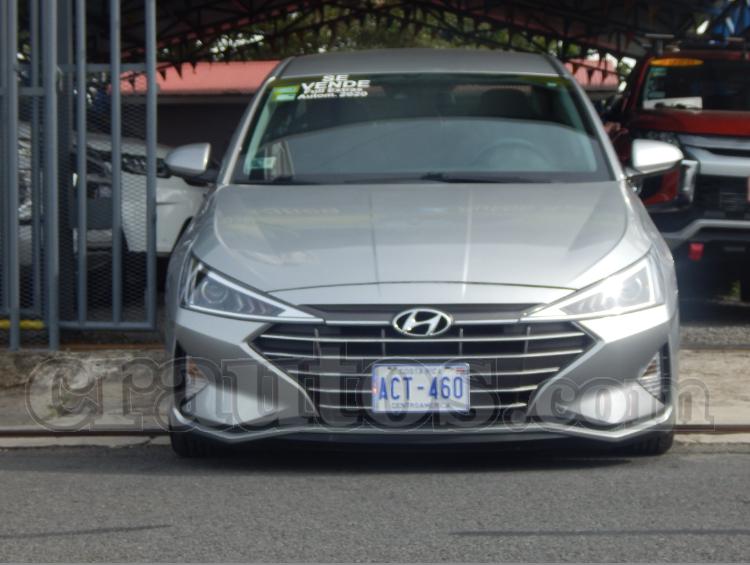 2020 Hyundai Elantra - foto 2