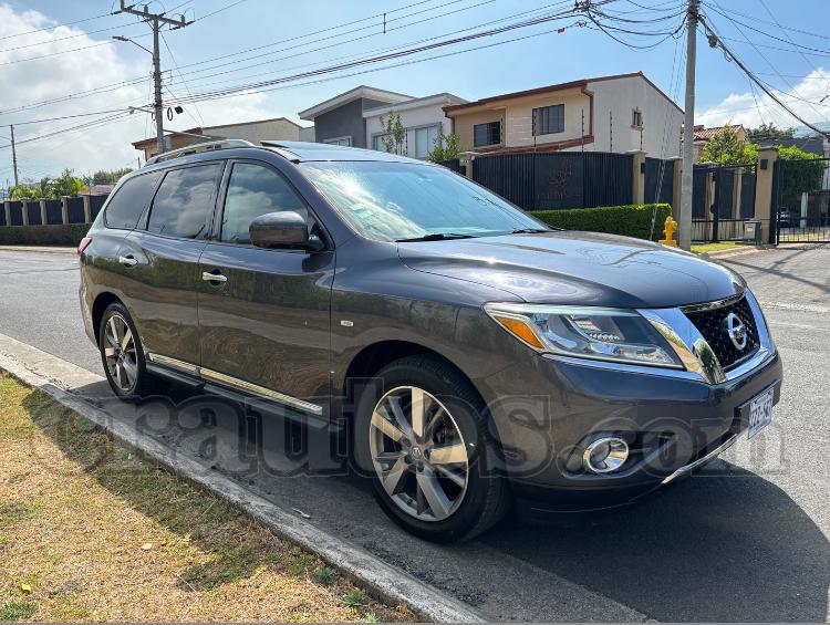 2014 Nissan Pathfinder - foto 2