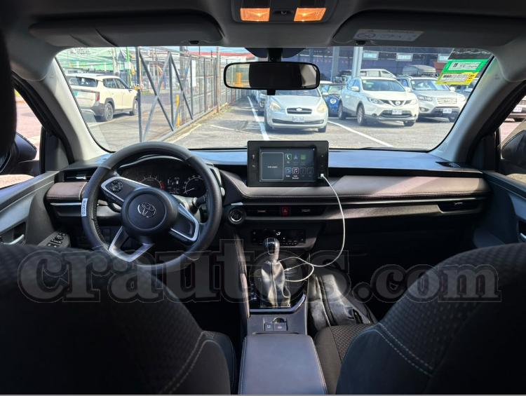 2024 Toyota Yaris - foto 4