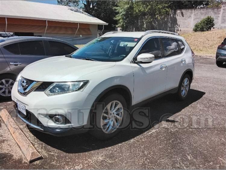 NISSAN XTRAIL 2016