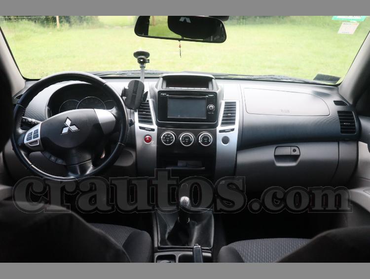 2016 Mitsubishi Montero - foto 3