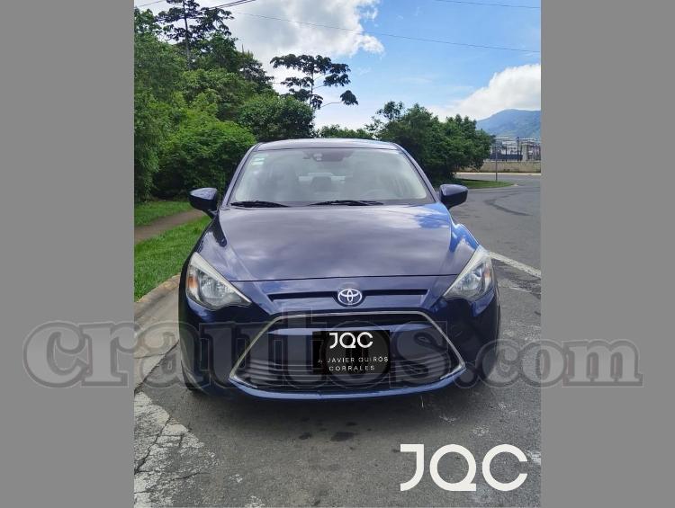 2017 Toyota Yaris - foto 3