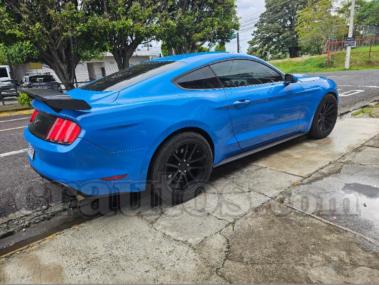 2016 Ford Mustang - foto 2