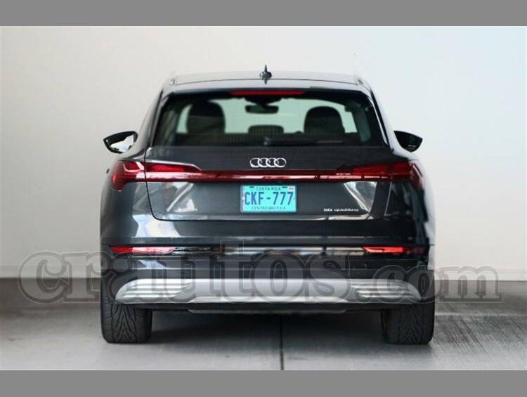 2023 Audi e-tron - foto 2