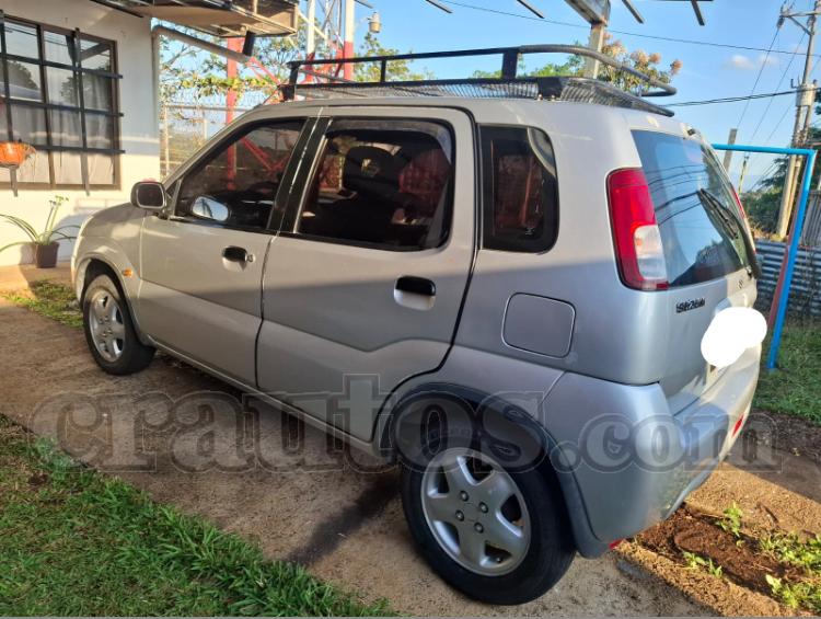 2005 Suzuki Ignis - foto 3