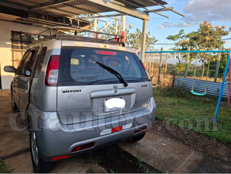 2005 Suzuki Ignis - foto 4