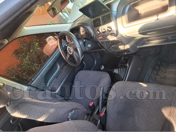 2005 Suzuki Ignis - foto 5