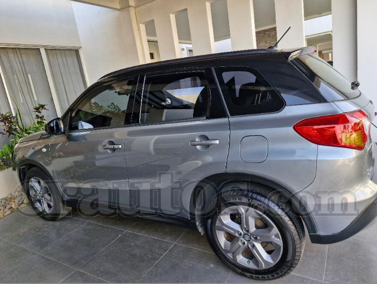 2017 Suzuki Vitara - foto 2