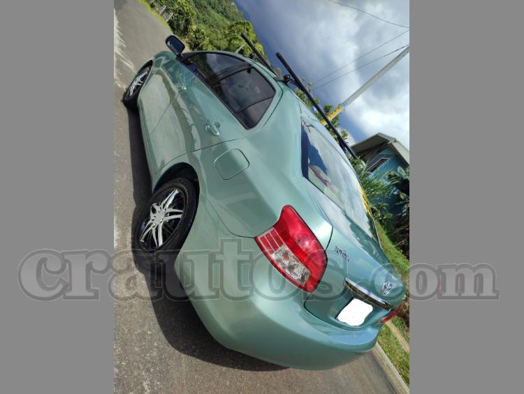 2009 Toyota Yaris - foto 2