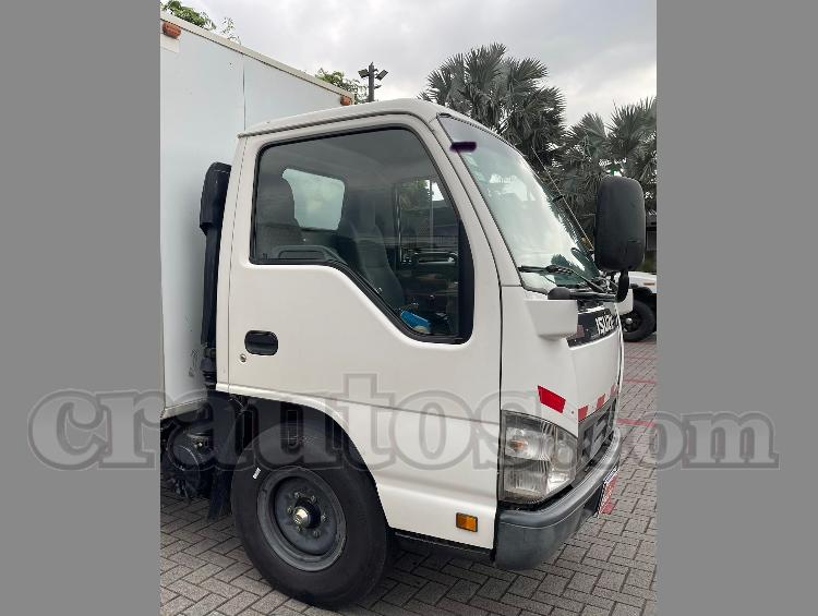 2018 Isuzu QKR